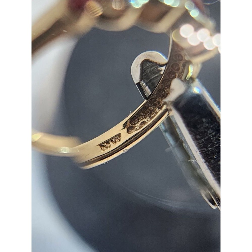 10K 417 YELLOW GOLD & GARNET RING MW SIZE 6 - Picture 5 of 9